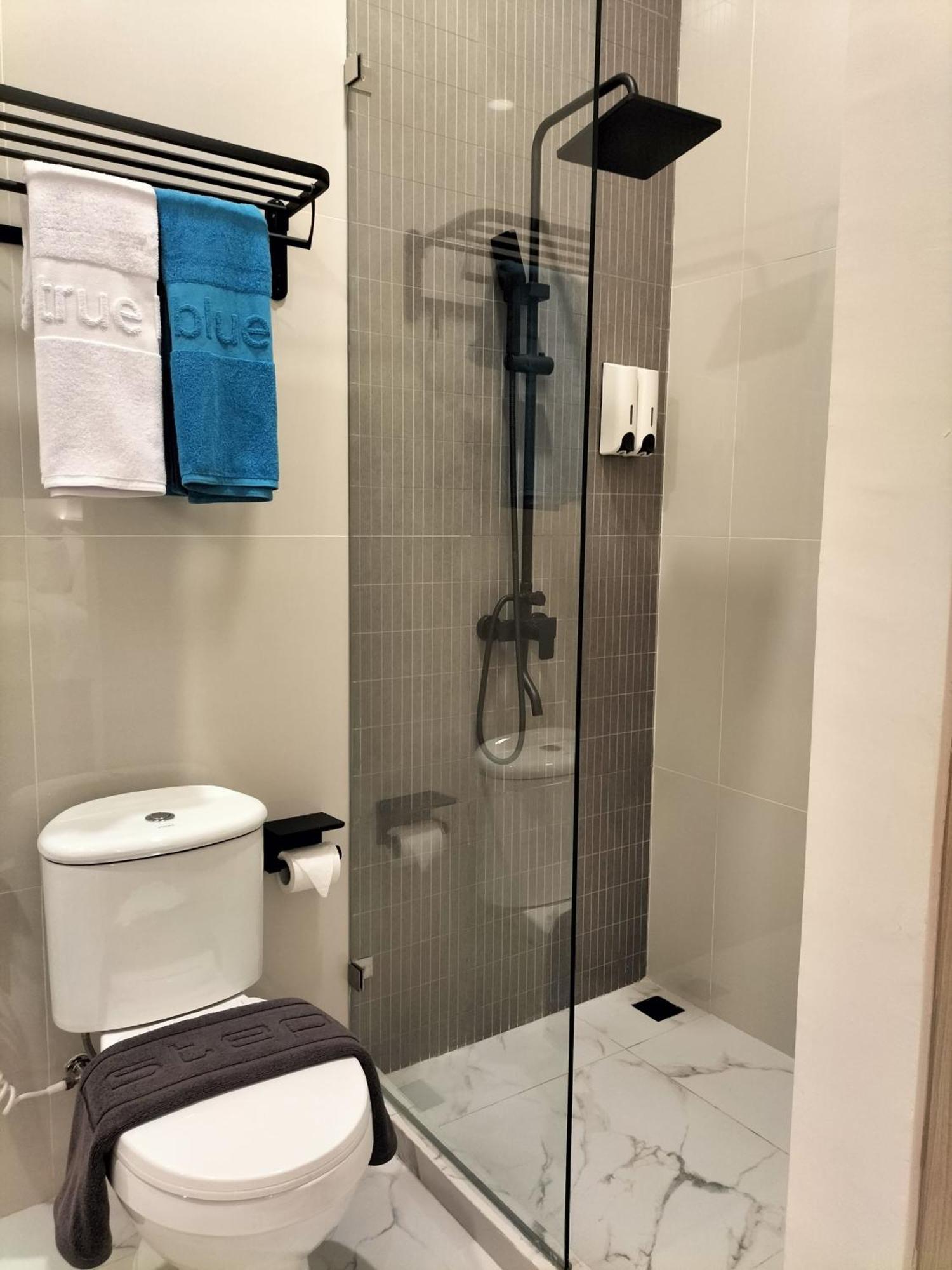 True Blue Hotel Menteng Jakarta Buitenkant foto