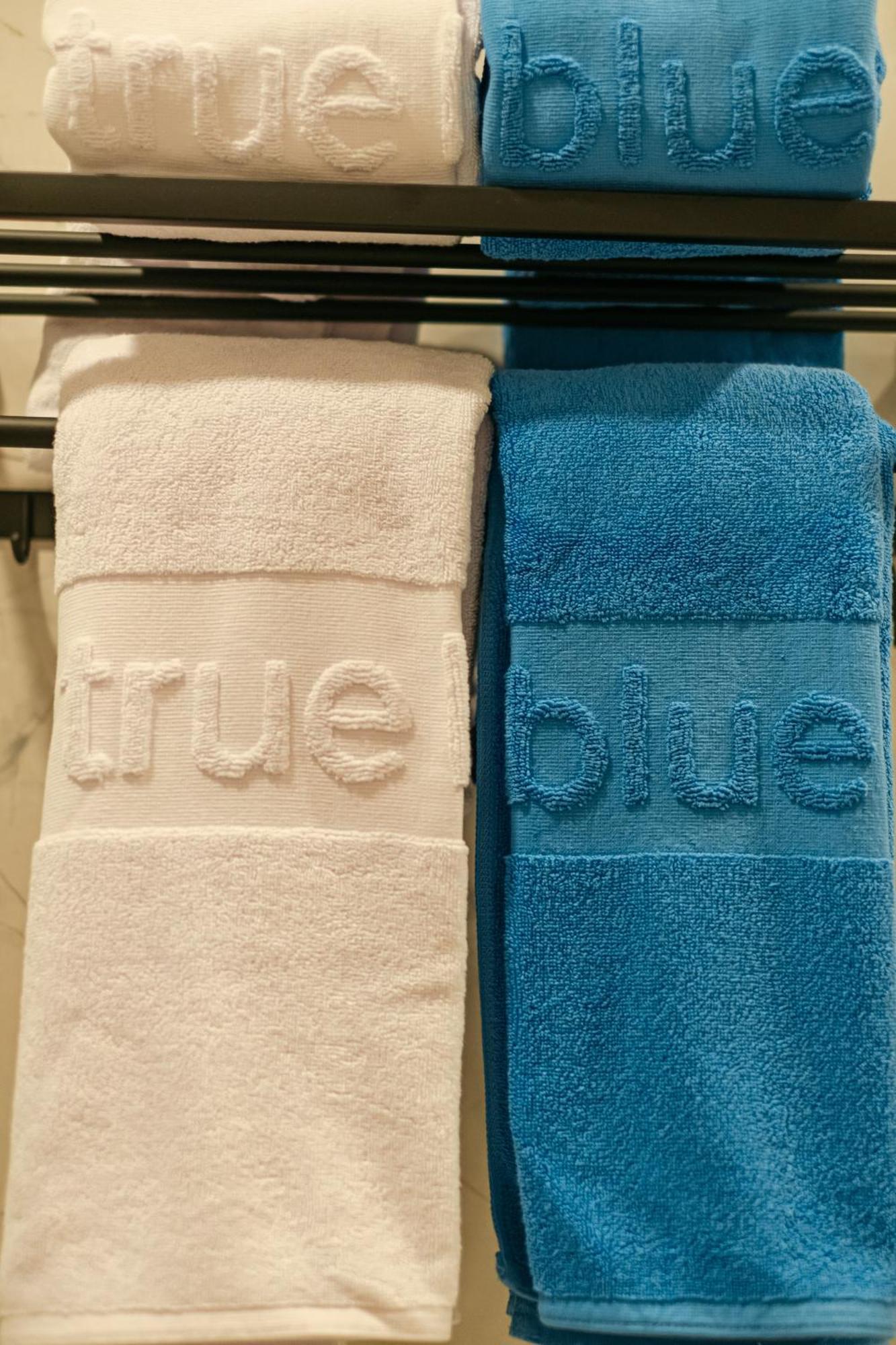 True Blue Hotel Menteng Jakarta Buitenkant foto