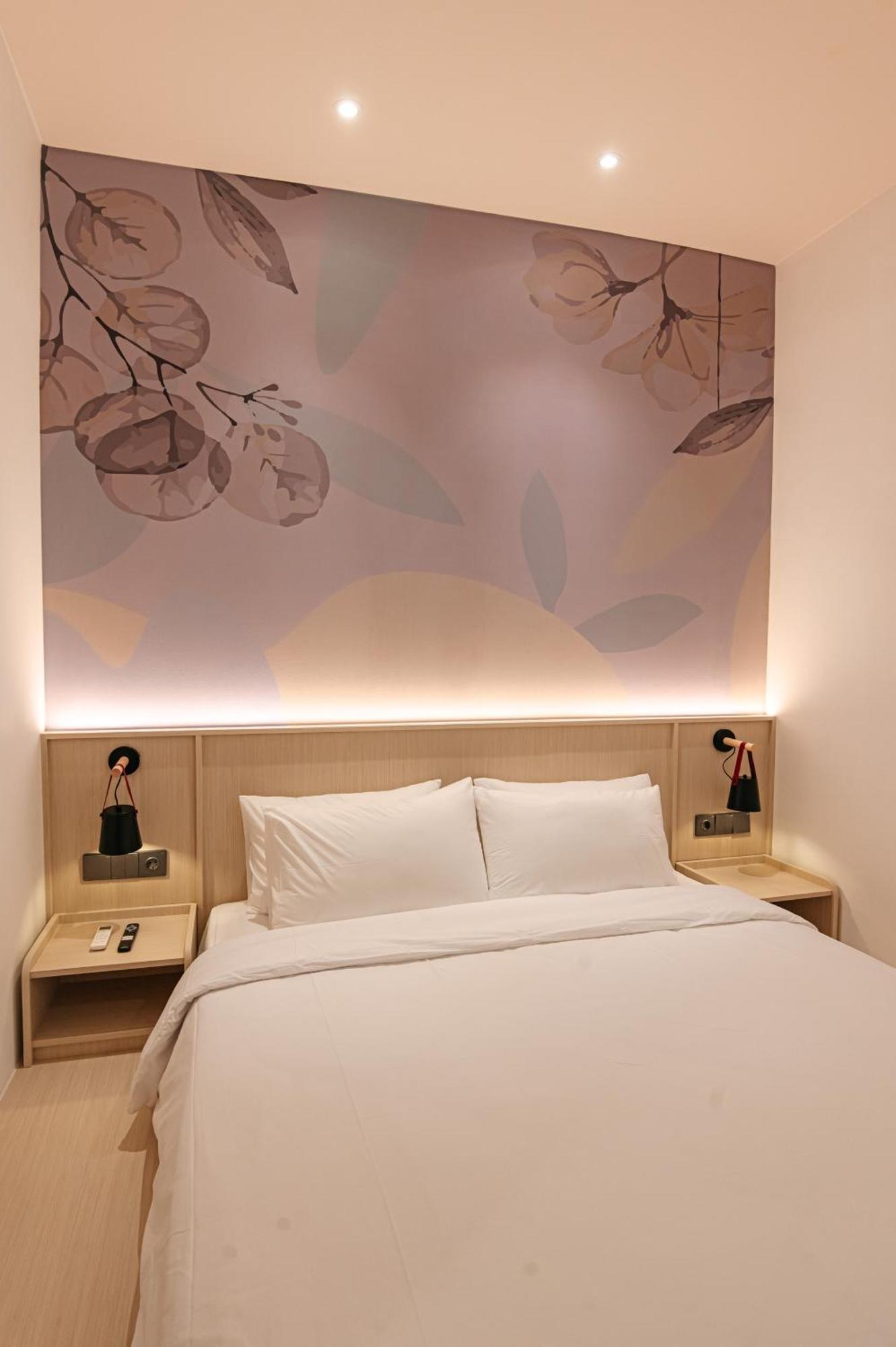 True Blue Hotel Menteng Jakarta Buitenkant foto