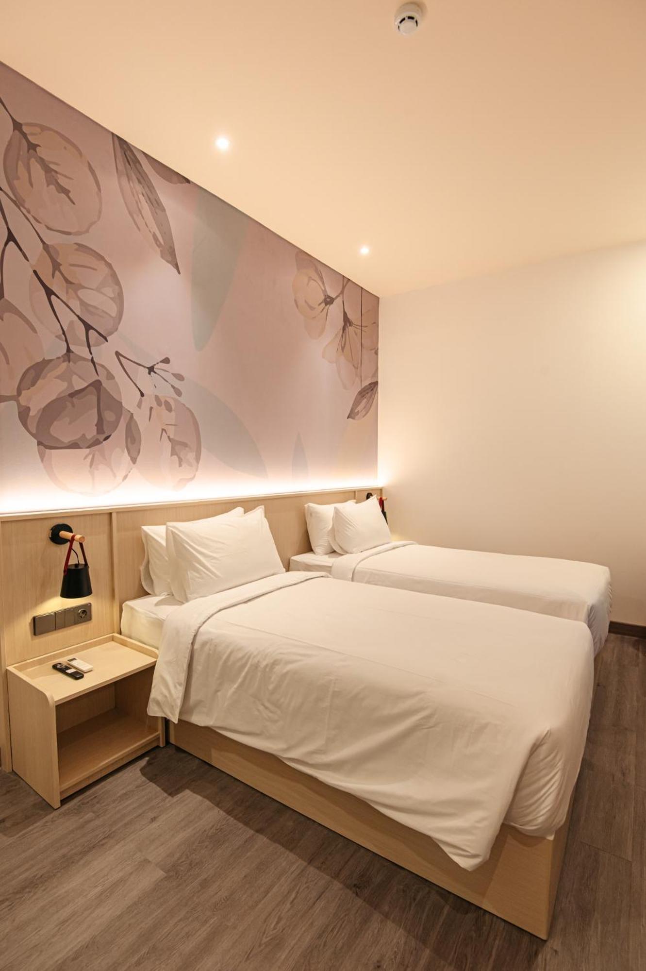True Blue Hotel Menteng Jakarta Buitenkant foto